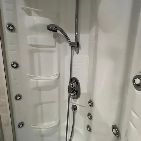 The Blue Flat 比戈